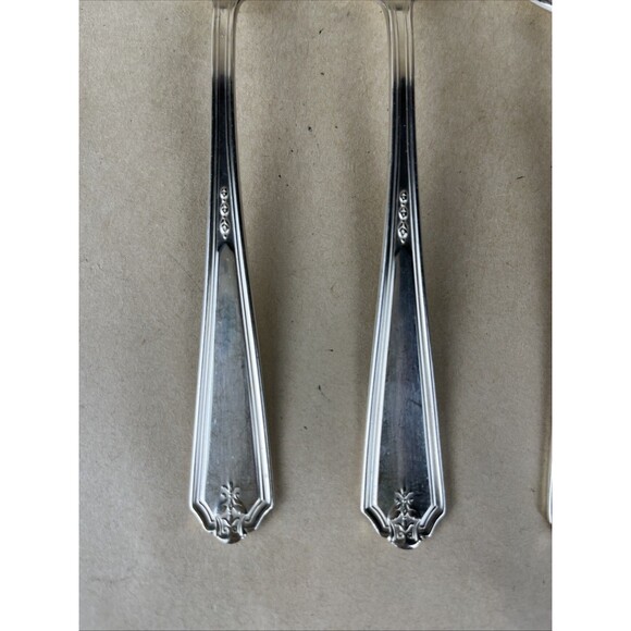 5 Gorham Vanity Fair EP Pat 1923 S Oval Spoon Silver Plate Flatware 7 1/8” EUC - Picture 2 of 4